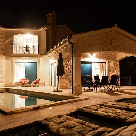 Villa Torre Ii