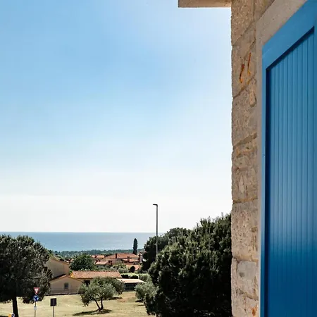 Villa Torre Ii *